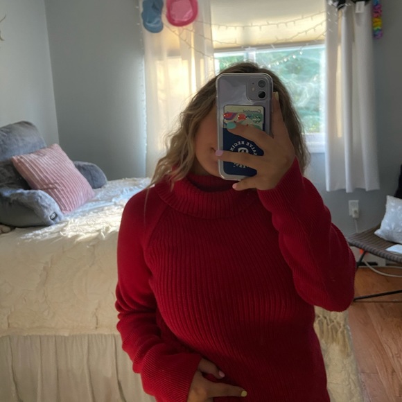 RED TURTLE NECK SWEATER - Picture 3 of 3